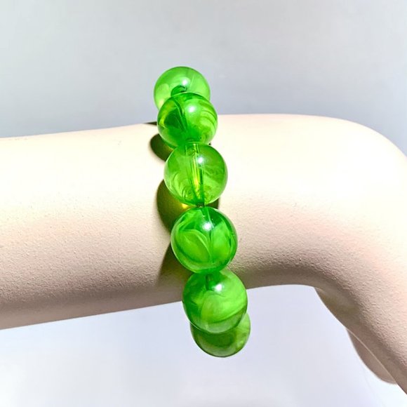 Vintage Translucent Bead Lucite Stretch Bracelet - Picture 3 of 3